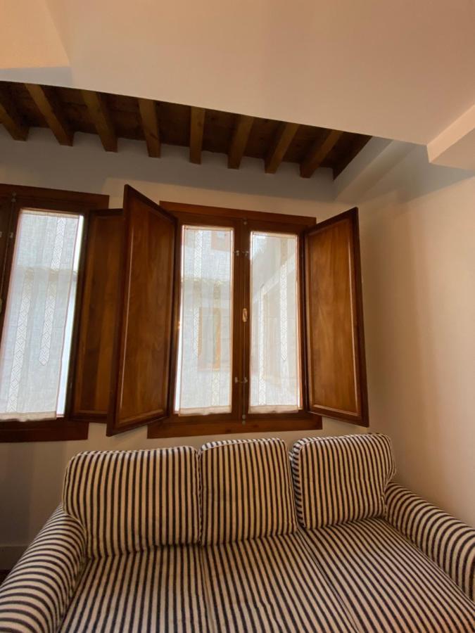 Duplex Toledo Catedral Con Parking Gratis Leilighet Eksteriør bilde