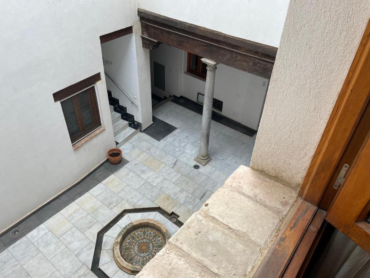 Duplex Toledo Catedral Con Parking Gratis Leilighet Eksteriør bilde
